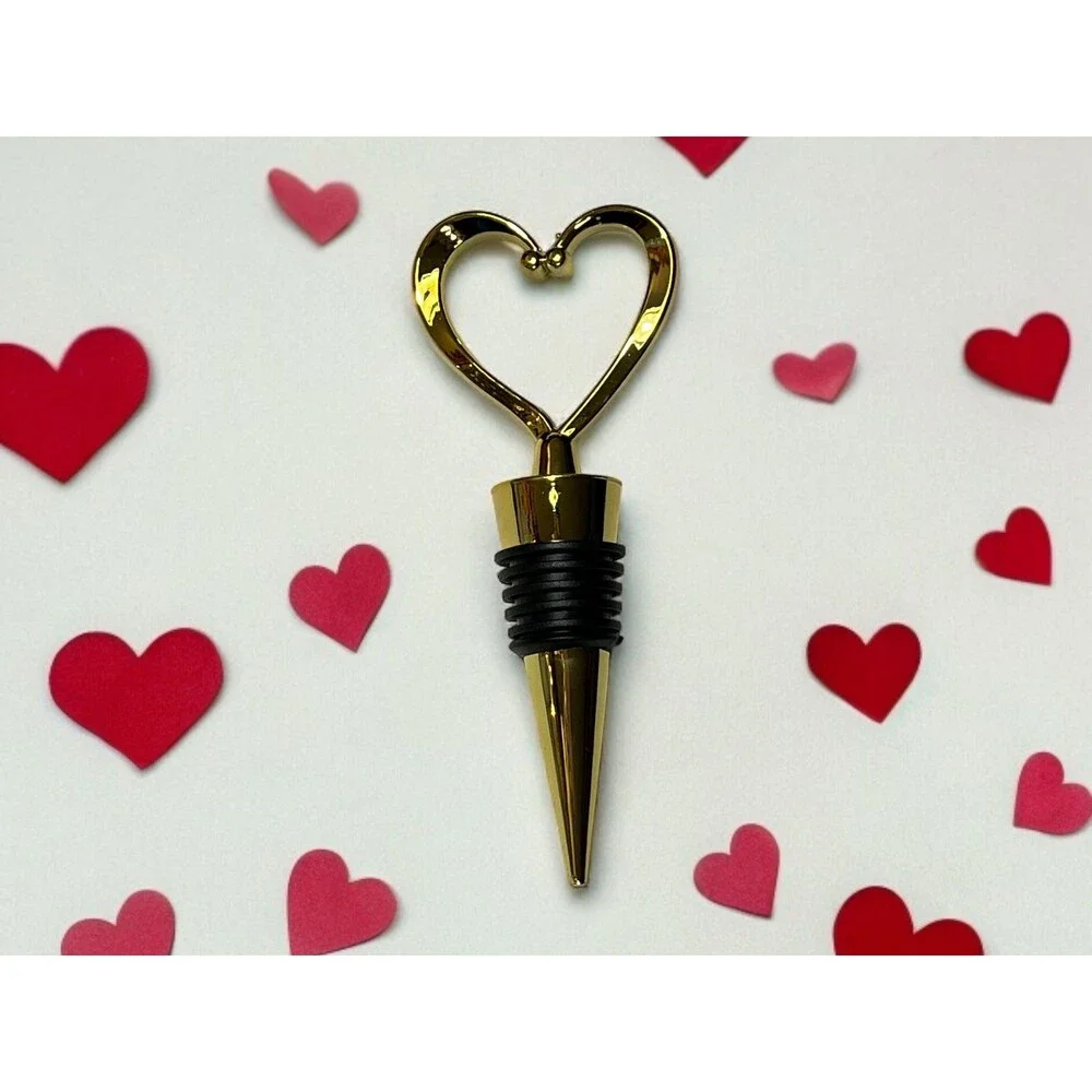 Deluxe Gold Heart Shaped Wine Bottle Stopper with Organza Bag